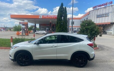 Honda HR-V II, 2021 год, 2 300 000 рублей, 6 фотография