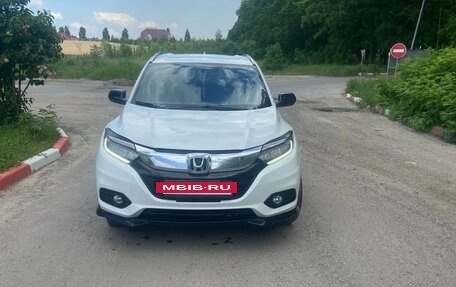 Honda HR-V II, 2021 год, 2 300 000 рублей, 4 фотография