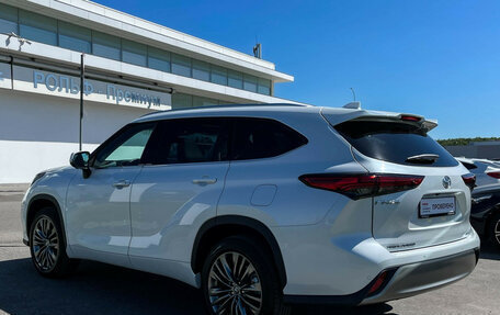 Toyota Highlander, 2026 год, 5 700 000 рублей, 8 фотография