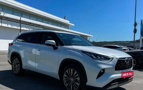 Toyota Highlander, 2026 год, 5 700 000 рублей, 3 фотография