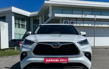 Toyota Highlander, 2026 год, 5 700 000 рублей, 2 фотография