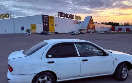 Nissan Almera, 1997 год, 120 000 рублей, 2 фотография