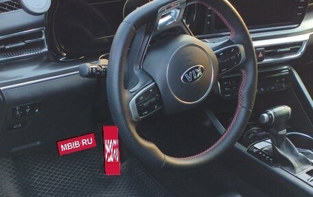 KIA K5, 2021 год, 2 180 000 рублей, 13 фотография