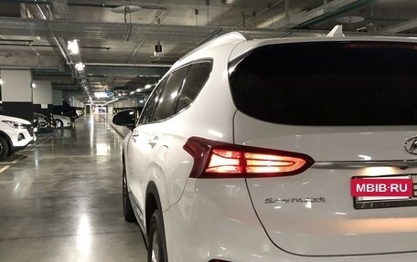 Hyundai Santa Fe IV, 2019 год, 2 750 000 рублей, 5 фотография