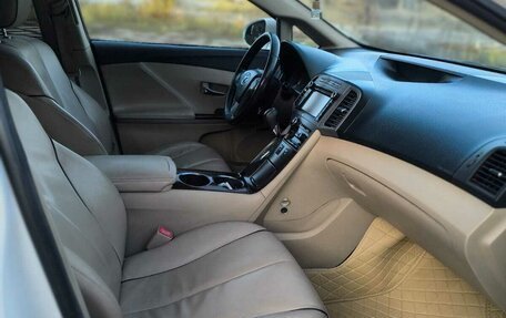 Toyota Venza I, 2012 год, 2 000 000 рублей, 2 фотография