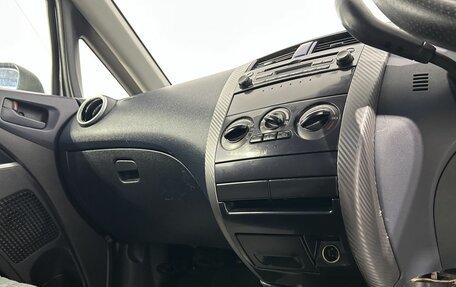 Mitsubishi Colt VI рестайлинг, 2004 год, 349 000 рублей, 22 фотография