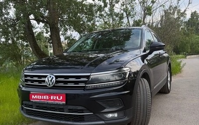 Volkswagen Tiguan II, 2019 год, 2 875 000 рублей, 1 фотография