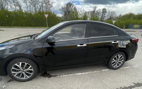 KIA Rio IV, 2021 год, 1 950 000 рублей, 3 фотография