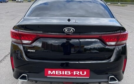 KIA Rio IV, 2021 год, 1 950 000 рублей, 2 фотография