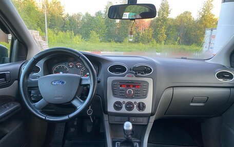 Ford Focus II рестайлинг, 2010 год, 675 000 рублей, 18 фотография