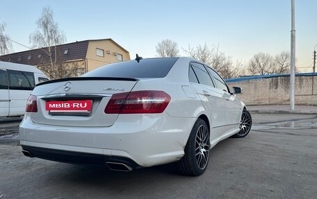Mercedes-Benz E-Класс, 2011 год, 1 410 000 рублей, 5 фотография