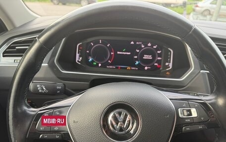 Volkswagen Tiguan II, 2019 год, 2 875 000 рублей, 8 фотография