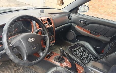 Hyundai Sonata IV рестайлинг, 2006 год, 500 000 рублей, 6 фотография