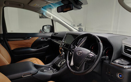 Toyota Vellfire II, 2018 год, 5 850 000 рублей, 15 фотография