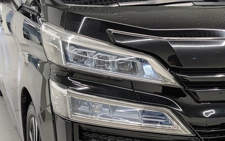 Toyota Vellfire II, 2018 год, 5 850 000 рублей, 21 фотография