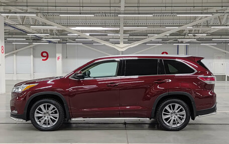 Toyota Highlander III, 2014 год, 3 490 000 рублей, 10 фотография