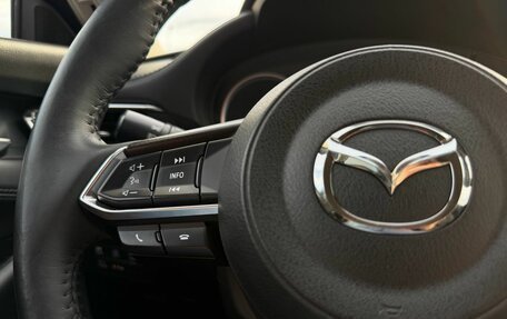 Mazda 6, 2019 год, 2 295 000 рублей, 24 фотография