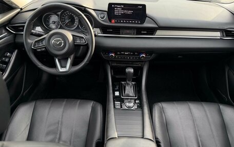 Mazda 6, 2019 год, 2 295 000 рублей, 23 фотография