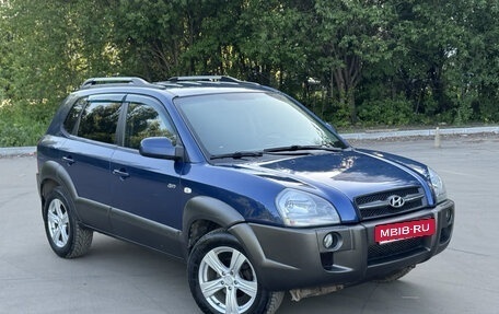 Hyundai Tucson III, 2006 год, 399 000 рублей, 1 фотография