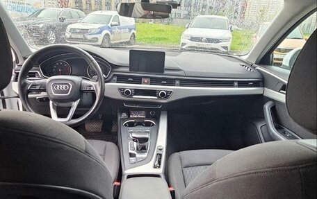 Audi A4, 2016 год, 1 600 000 рублей, 8 фотография