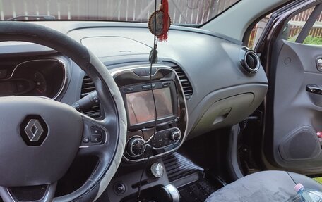 Renault Kaptur I рестайлинг, 2017 год, 1 550 000 рублей, 10 фотография