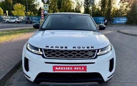 Land Rover Range Rover Evoque II, 2019 год, 3 150 000 рублей, 3 фотография
