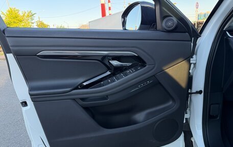 Land Rover Range Rover Evoque II, 2019 год, 3 150 000 рублей, 29 фотография