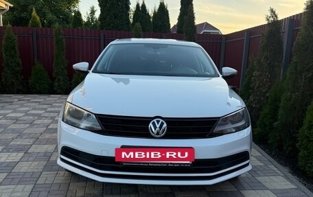 Volkswagen Jetta VI, 2015 год, 970 000 рублей, 2 фотография