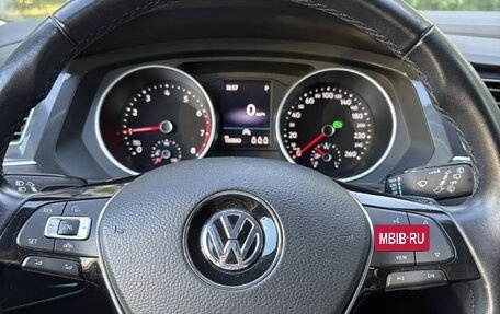 Volkswagen Tiguan II, 2020 год, 2 400 000 рублей, 2 фотография