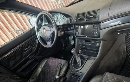 BMW 5 серия, 1996 год, 900 000 рублей, 11 фотография