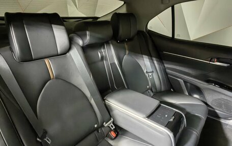 Toyota Camry, 2019 год, 2 891 000 рублей, 17 фотография
