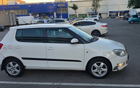 Skoda Fabia II, 2010 год, 350 000 рублей, 4 фотография