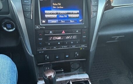 Toyota Camry, 2017 год, 2 350 000 рублей, 15 фотография