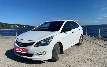 Hyundai Solaris II рестайлинг, 2015 год, 790 000 рублей, 8 фотография