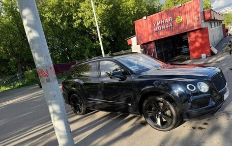Bentley Bentayga I, 2019 год, 10 500 000 рублей, 3 фотография