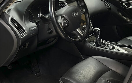 Infiniti Q50 I рестайлинг, 2015 год, 1 850 000 рублей, 7 фотография