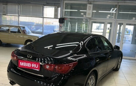 Infiniti Q50 I рестайлинг, 2015 год, 1 850 000 рублей, 12 фотография