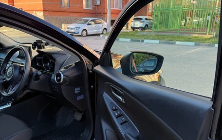 Mazda 2 III, 2020 год, 800 000 рублей, 9 фотография
