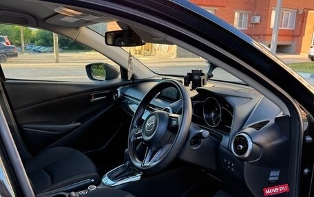 Mazda 2 III, 2020 год, 800 000 рублей, 8 фотография