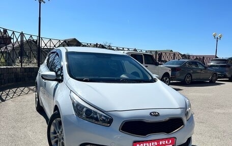 KIA cee'd III, 2014 год, 1 200 000 рублей, 3 фотография