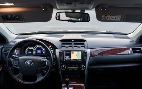 Toyota Camry, 2014 год, 1 800 000 рублей, 11 фотография