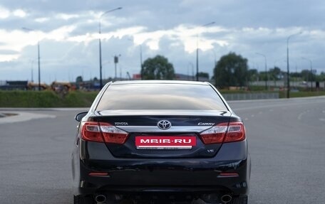 Toyota Camry, 2014 год, 1 800 000 рублей, 4 фотография