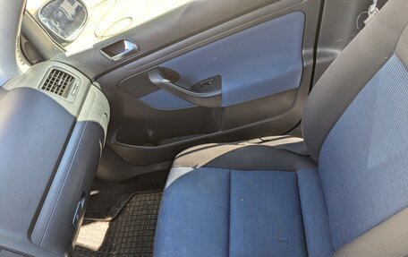 Volkswagen Golf V, 2008 год, 350 000 рублей, 12 фотография