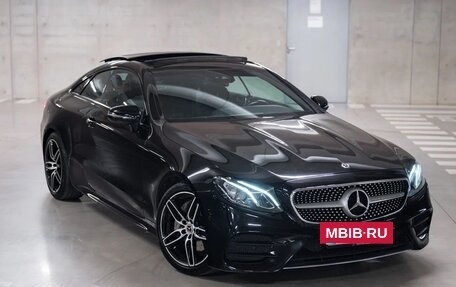 Mercedes-Benz E-Класс, 2017 год, 3 450 000 рублей, 7 фотография