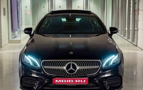 Mercedes-Benz E-Класс, 2017 год, 3 450 000 рублей, 17 фотография