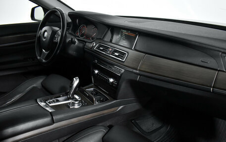 BMW 7 серия, 2012 год, 1 797 869 рублей, 16 фотография