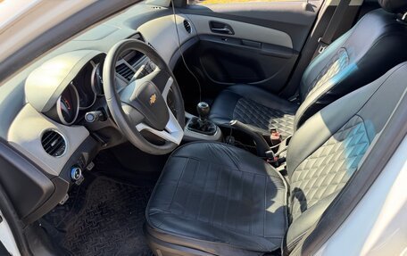 Chevrolet Cruze II, 2012 год, 800 000 рублей, 7 фотография