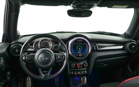MINI Hatch, 2018 год, 2 529 050 рублей, 6 фотография