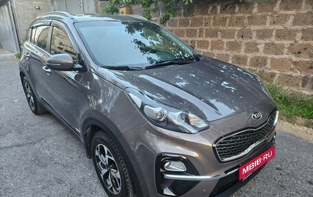 KIA Sportage IV рестайлинг, 2019 год, 2 200 000 рублей, 1 фотография