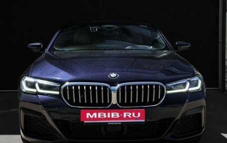 BMW 5 серия, 2020 год, 3 130 000 рублей, 3 фотография
